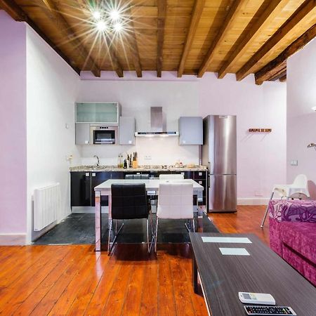 Apartamento con patio junto a la Catedral by Toledo AP Esterno foto