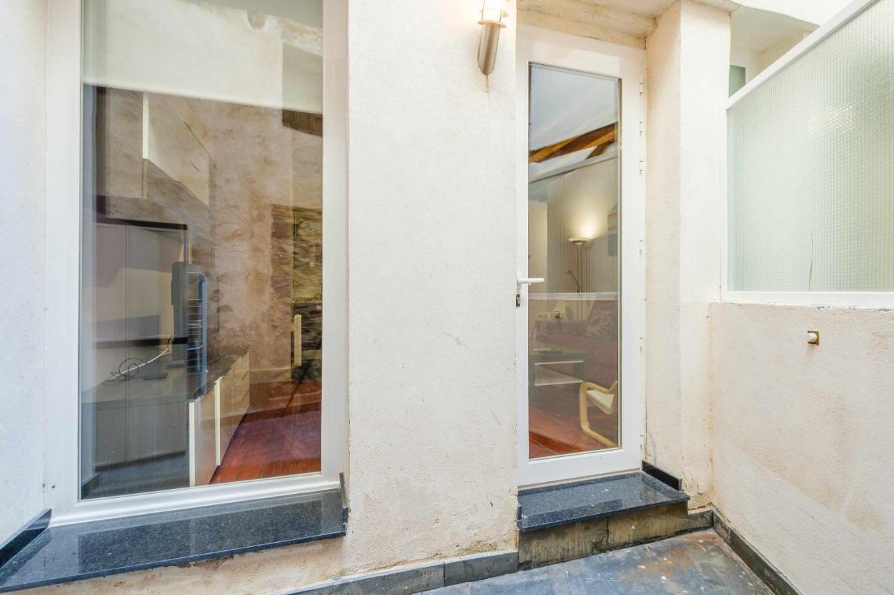 Apartamento con patio junto a la Catedral by Toledo AP Esterno foto