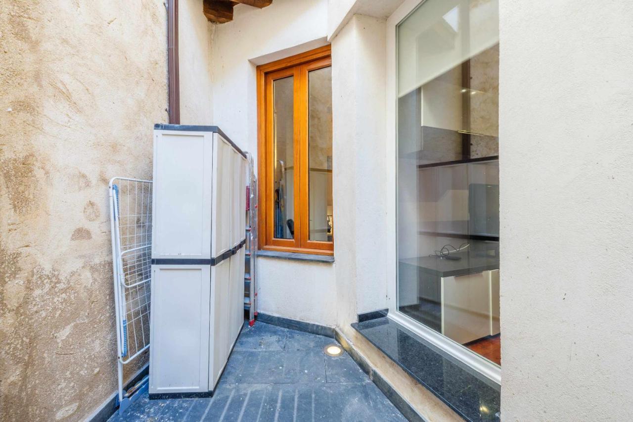 Apartamento con patio junto a la Catedral by Toledo AP Esterno foto