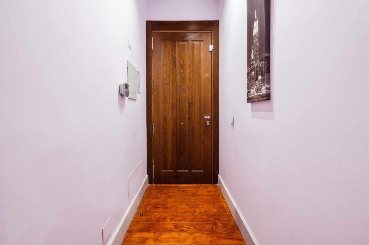 Apartamento con patio junto a la Catedral by Toledo AP Esterno foto